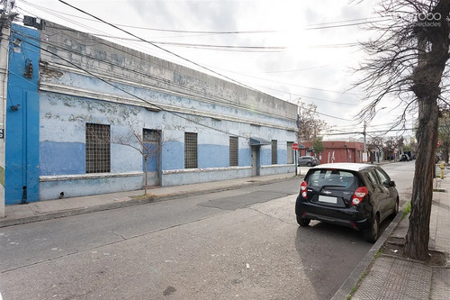 Local Comercial 2pisos 958 Mt2 Construidos Venta En Santiago