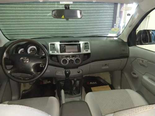 Toyota Hilux 4x4 Dx Pack 2.5 Td 2011 - Cabina Doble
