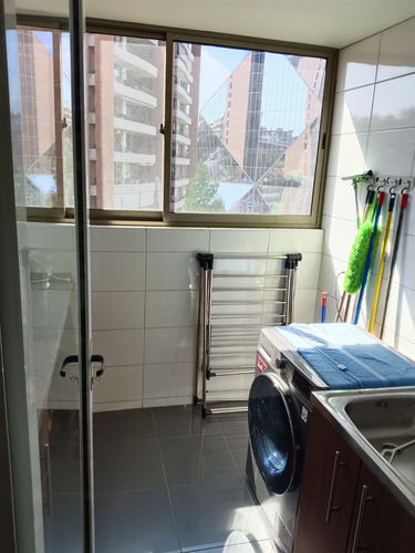 Departamento En Venta De 3 Dorm. En Las Condes