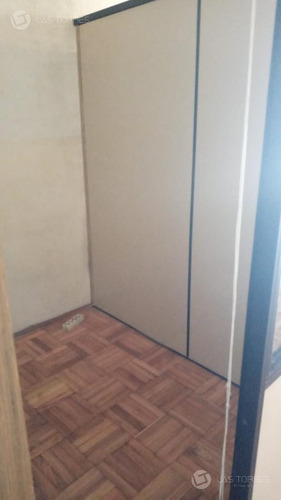 Apartamento - Cordón Mono De 40m², Division, Gc: Aprox 2900$ Porteria 24hs