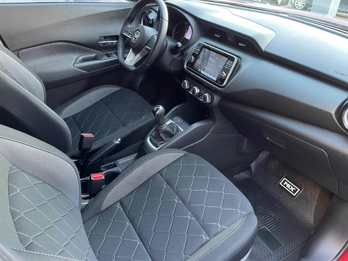 Imagen 8 de 15 de Nissan Kicks 2018 1.6 Advance 120cv