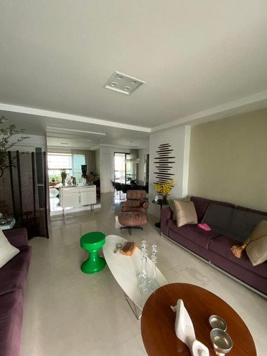 Imagem 14 de 27 de Apartamento 4/4 A Venda No Itaigara - Ap00037 - 70325159