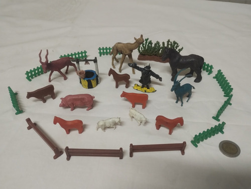 Set Animalitos De Granja + Accesorios 26 Piezas (Usado)