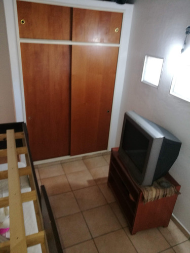 Casa Con Jardin, Pileta, Parrilla A 12 Cdas Estacion Merlo