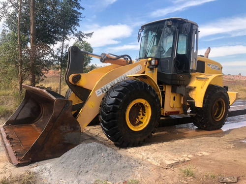 Imagem 4 de 4 de Pá Carregadeira New Holland W 190