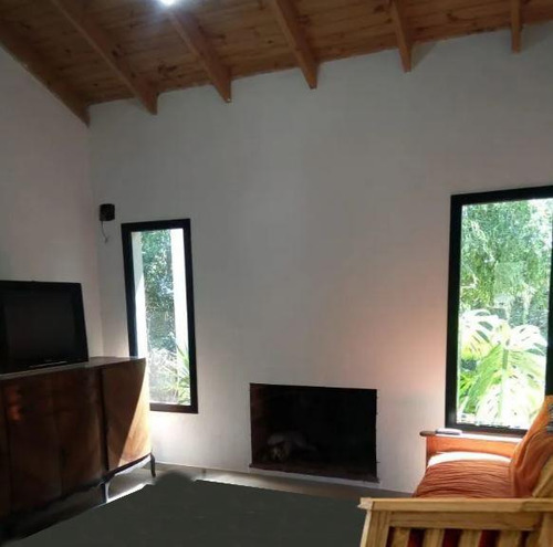 Quinta En Venta - 2 Dormitorios 1 Baño - 1,000 Mts2 - Barrio El Rodeo