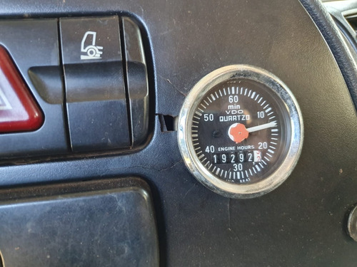 Imagem 5 de 15 de Mercedes-benz Actros 4844 8x4 Ano 2014 Caçamba Total 3