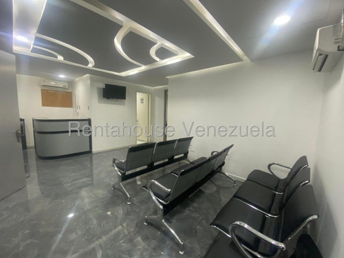 Oficina En Alquiler El Recreo Fm25-21756