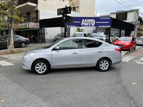 Nissan Versa 1.6 Advance At 2015