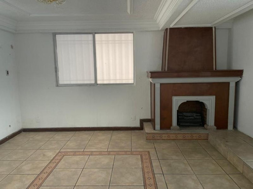Imagen 3 de 22 de Casa En Renta En Col Residencial Las Plazas