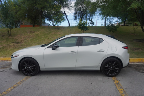 Mazda Mazda 3 2.5T Signature Hatchback At