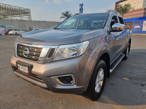 Imagen 8 de 15 de Nissan Np300 Frontier 2019 2.5 Le Aa Mt