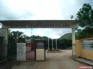 Imagen 8 de 11 de Accion Del Club Italo Venezolano