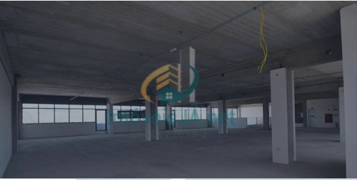 Imagem 1 de 12 de Sala Comercial Próximo Ao Residencial 12 E Burlemarx Em Alphaville / Santana De Parnaíba, 900m2, 32 Vagas - 1150