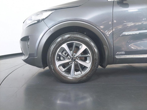 Imagem 7 de 15 de 158366 - Kia Sorento 2019 Com Garantia