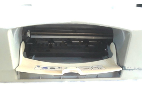 Imagen 3 de 3 de Impresora Scaner Hp Para Repuestos Lampara Carro Tapa Otros