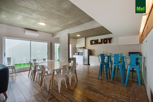 Hermoso 2 Ambiente Con Vista Abierta. Bajas Expensas