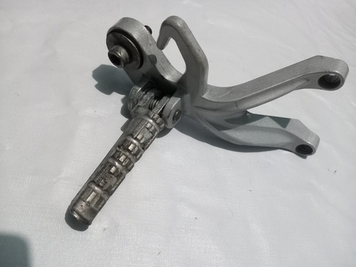 Suporte Com A Pedaleira Lado Direito Comet 250 Orig Kasinski (Usado)