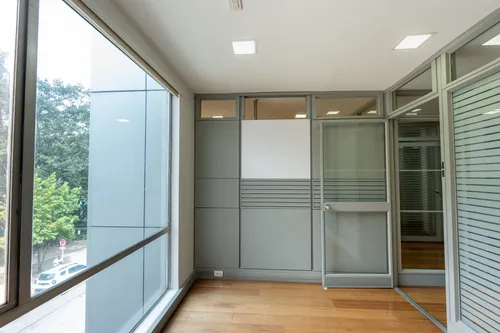 Oficina En Arriendo/venta En Chico Norte. Cod A1105064