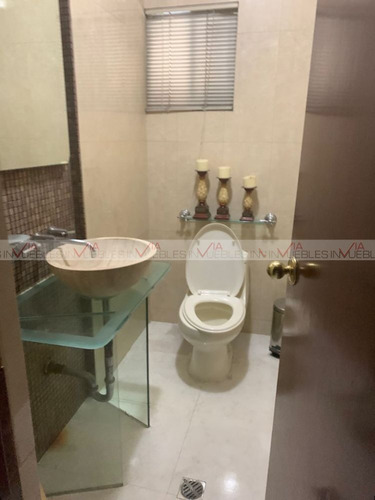 Casa En Renta En Contry Sol, Guadalupe, Nuevo León
