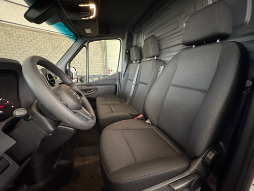 Mercedes-Benz Sprinter 311 Cdi Street Furgón 3250 Tn V2