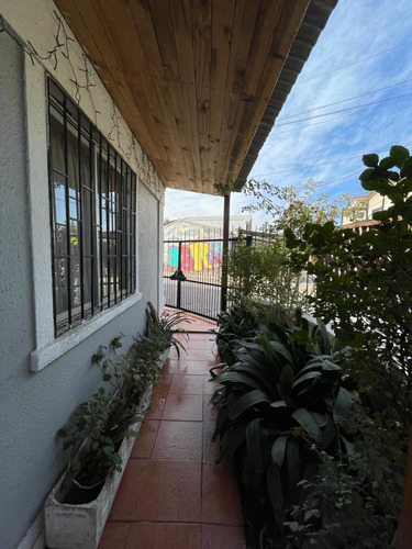 Se Vende Casa Esquina 4d+2b + Casa Interior 3d+1b Q.normal