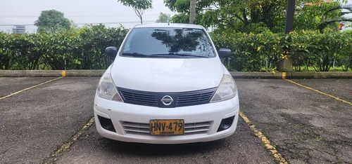 Nissan Tiida 1.6