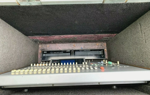 Yamaha 02r Version 2 Consola Mixer Digital