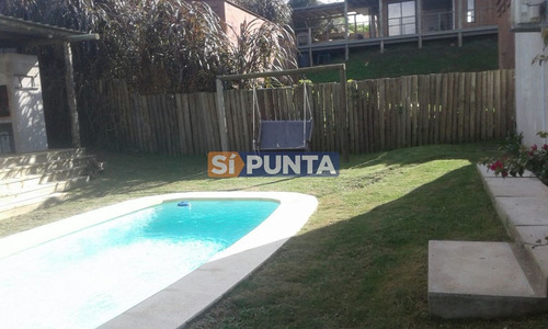 Imagen 20 de 24 de Casa En Altos De Punta Piedra Con Vista Al Mar