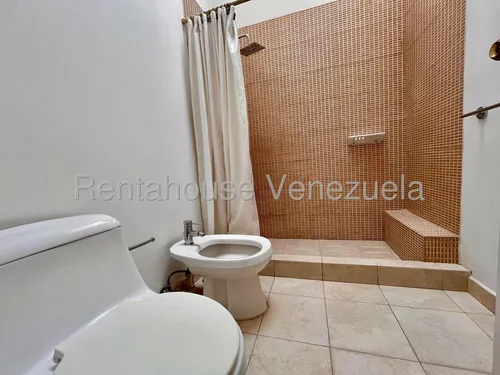 Casa En Alquiler En Altamira