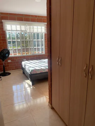 Venta Espectacular Casa Campestre, Precio De Oportunidad. A Puerta Cerrada. De Un Piso; Entre La Cumbre Y Pavas. Lote 1.000 Mtrs.