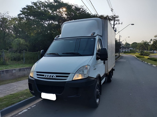 Iveco Daily Chasis 3.0 35S14 3750 Cab. Simples 2P