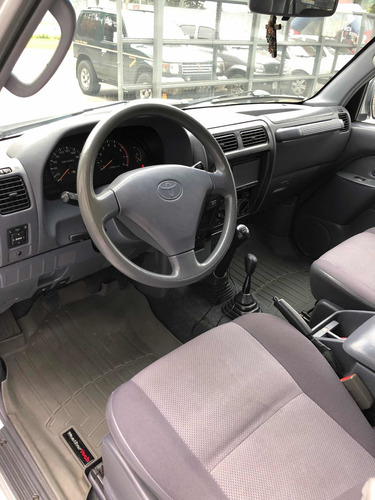 Imagen 7 de 17 de Toyota Meru Año 2007 4x4