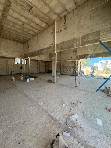 Renta De Local Comercial En Caucel En Preventa En Obra Gris