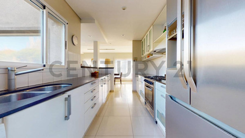 Casa En Venta En Grand Bell 1, Mirá Las Fotos Y Recorré El Tour Virtual!!!