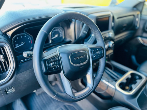 GMC Sierra 6.2 Denali Dvd At