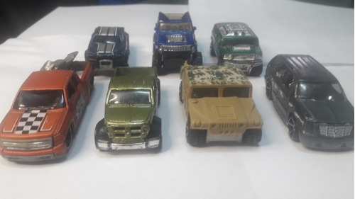 Lote De 7 Carros Hot Wheels Tipo Camionetas En Buen Estado