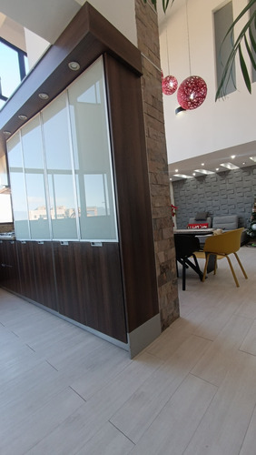 Vendo Solo Clientes Penthouse En Res. Estratosfera Jrico