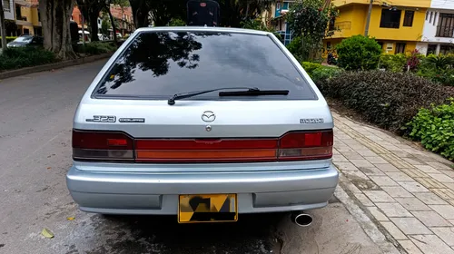 Mazda 323 Coupe Full Inyección