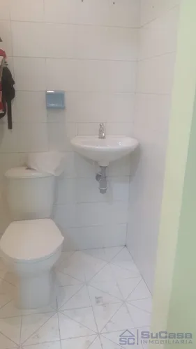 Casa Comercial Muy Amplia Con Excelente Ubicación Cod. 33578