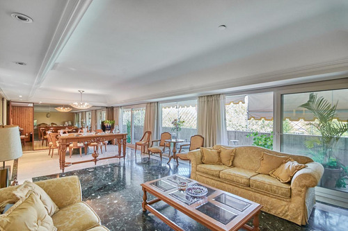 Casa En Venta En Barrio River