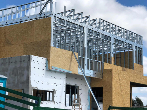 Imagen 2 de 10 de Casas Americanas Premoldeadas En 30 Dias