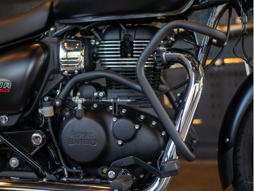 Imagen 18 de 25 de Royal Enfield Meteor 350 Stellar Black Reserva Hoy