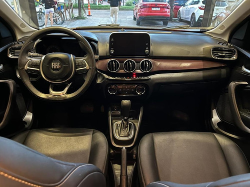 Fiat Cronos 1.8 16v Precision