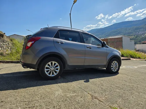 SsangYong Korando 2.0 C Gasolina 4x4