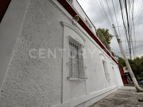 Oficinas En Renta En Colonia San Álvaro, Azcapotzalco, Ciudad De México.