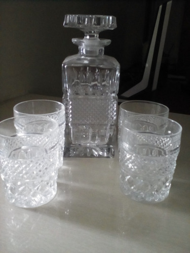 Botella Y Vasos Para Licor Cristal De Bohemia