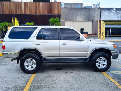 Toyota 4runner Sr5 4x2