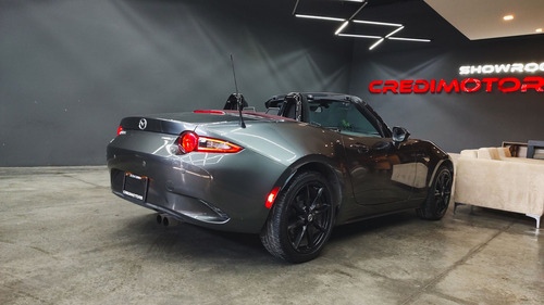 Mazda MX-5 2.0 Sport Mt