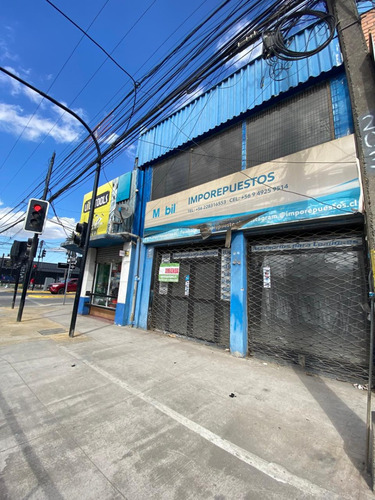 Excelente Oportunidad En Arriendo Amplio Local Comercial.